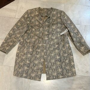 NWT Chico’s size 3 coated faux suede snake print coat